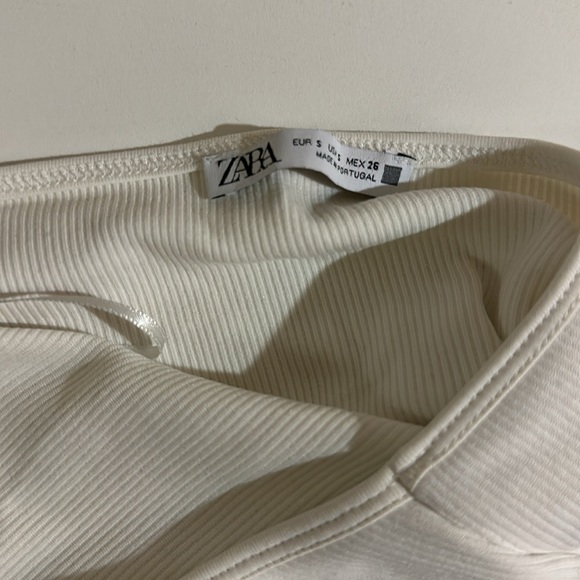 ZARA Tied Crop Top - Picture 3 of 3